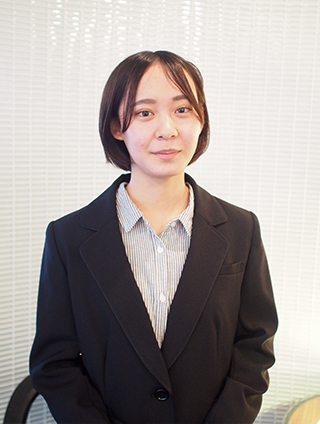 Chisato Yazu