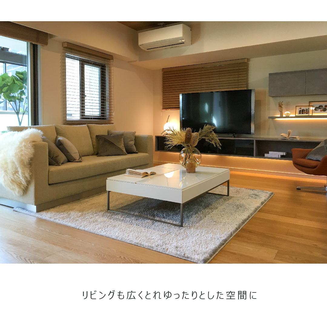 ~キッチンと並列のダイニングテーブル～